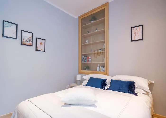 Dng House - Vatican Collection 80 Square